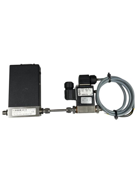 MKS 1179BX12CM1BVSPC1 / Viton 100 sccm / O2 Digitaler Massendurchflussregler + bürkert 0330 G1/4